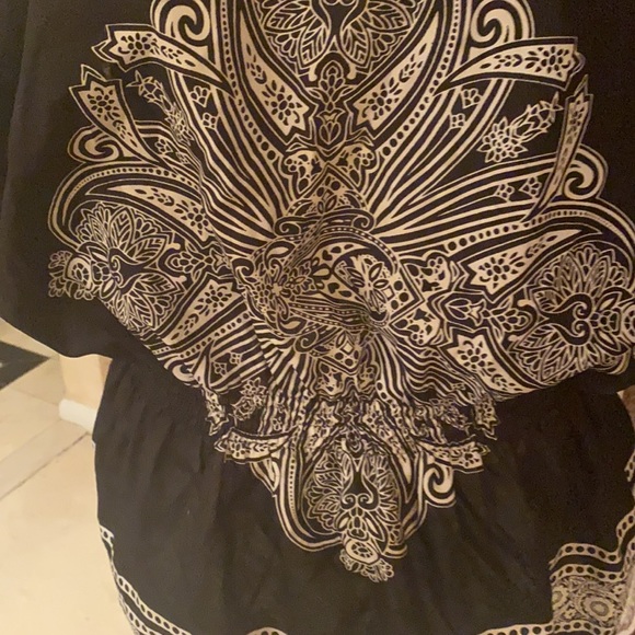 Retro - Picture 3 of 5